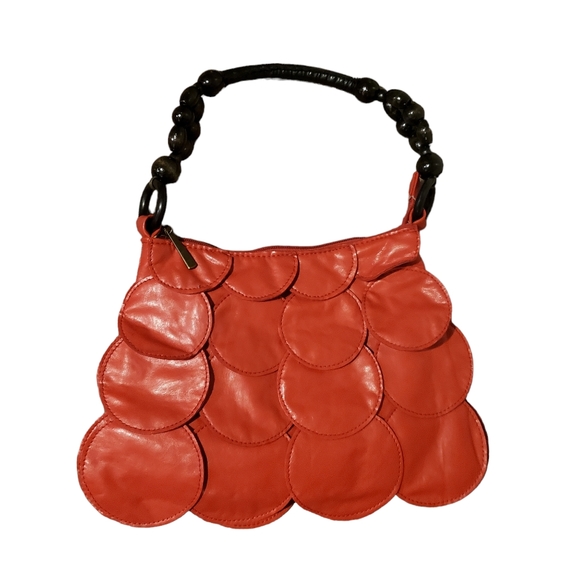 Red 70's style handbag - Picture 2 of 3